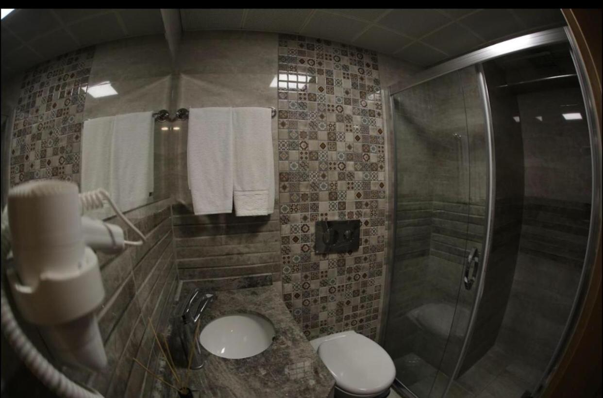 Mana Airport Hotel Arnavutkoy Екстериор снимка